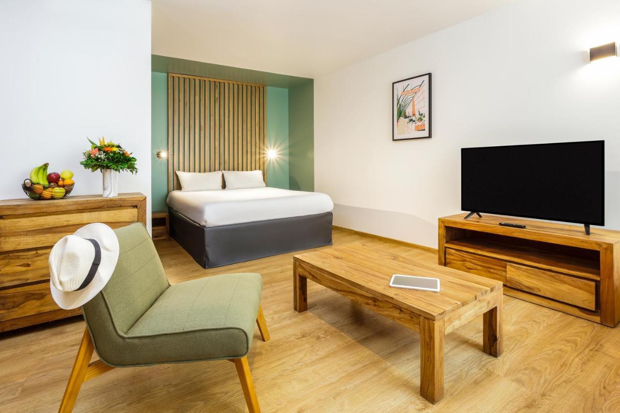 Aparthotel Adagio Montpellier Centre Comedie Екстер'єр фото